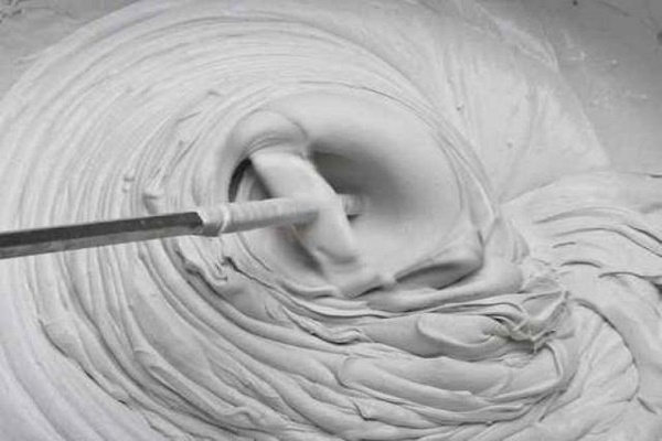 آماده کردن خمیر گچ